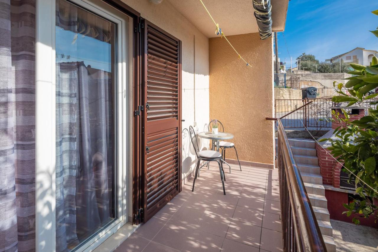 Apartment Beba Dugi Rat Εξωτερικό φωτογραφία